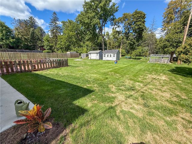 94 White Springs Lane, Geneva Town, NY 14456