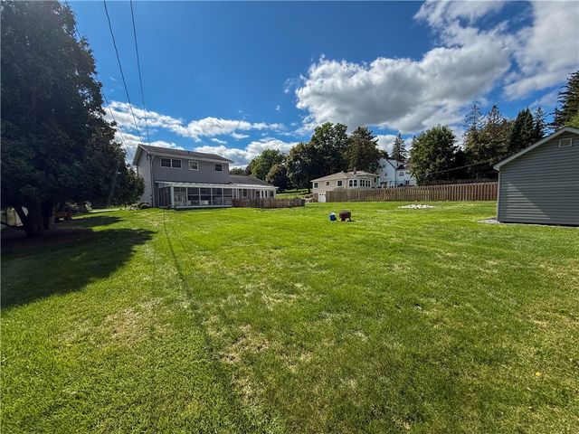 94 White Springs Lane, Geneva Town, NY 14456