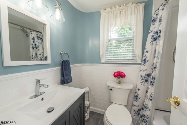 19 Brookdale Ave, Cedar Grove Twp., NJ 07009