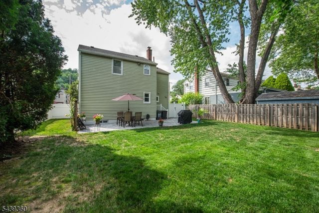 19 Brookdale Ave, Cedar Grove Twp., NJ 07009
