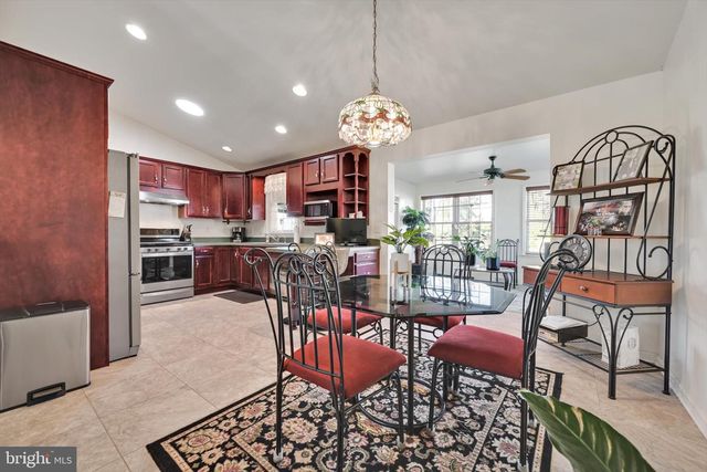 139 SHALOM DR, Denver, PA 17517