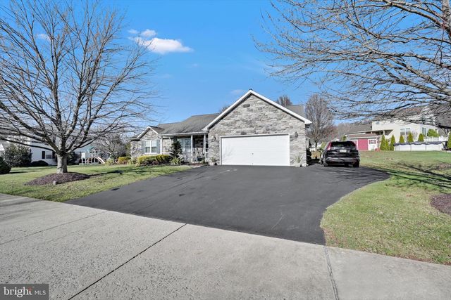 139 SHALOM DR, Denver, PA 17517