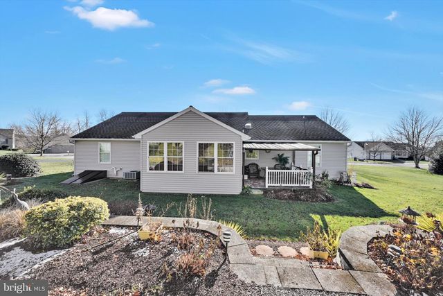 139 SHALOM DR, Denver, PA 17517