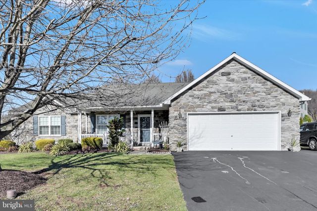 139 SHALOM DR, Denver, PA 17517