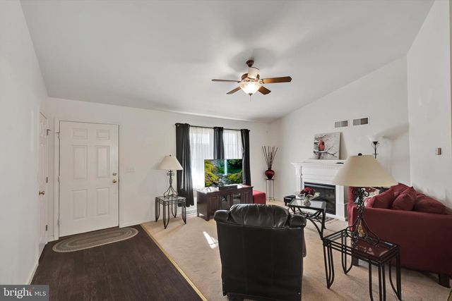 139 SHALOM DR, Denver, PA 17517