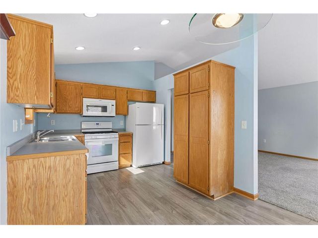 1816 Lupine Drive, Hudson, WI 54016