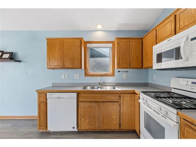1816 Lupine Drive, Hudson, WI 54016