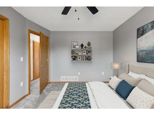 1816 Lupine Drive, Hudson, WI 54016