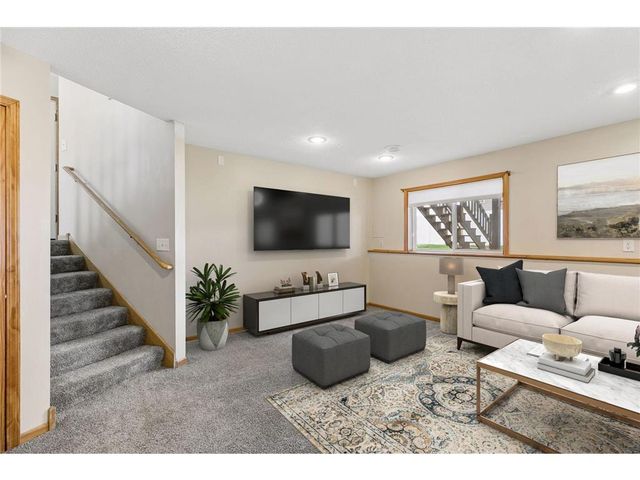 1816 Lupine Drive, Hudson, WI 54016