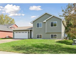 1816 Lupine Drive, Hudson, WI 54016