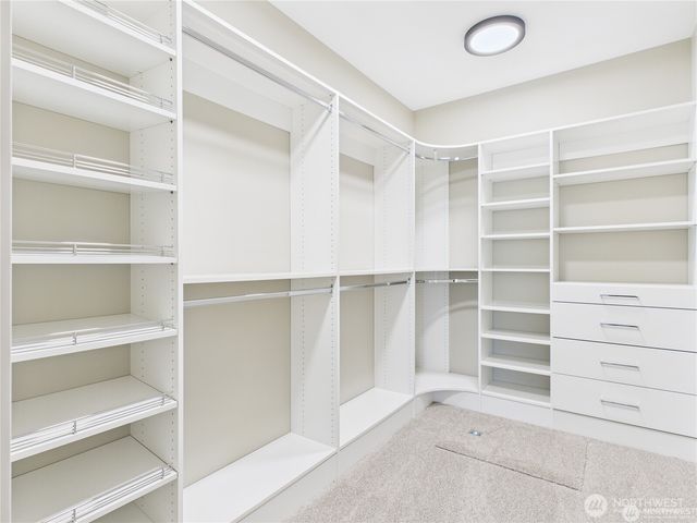 902 NE Tyler Place, East Wenatchee, WA 98802