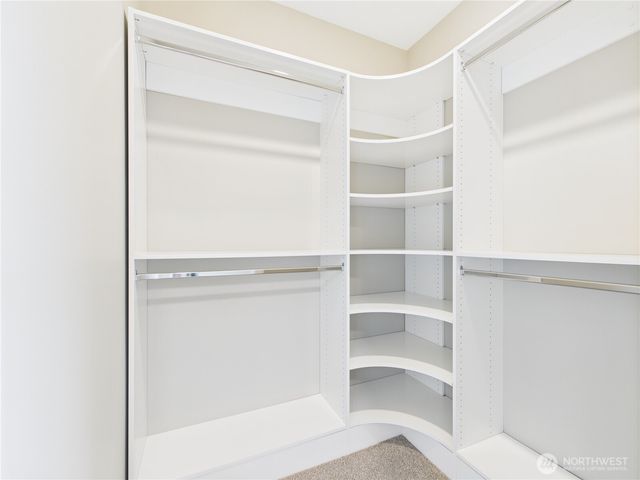 902 NE Tyler Place, East Wenatchee, WA 98802