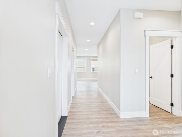 902 NE Tyler Place, East Wenatchee, WA 98802