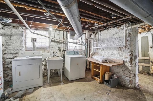 46 Graham Street, Cincinnati, OH 45219