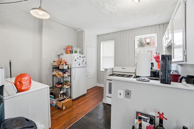 46 Graham Street, Cincinnati, OH 45219