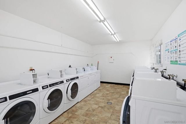 3262 Ashford St F, San Diego, CA 92111