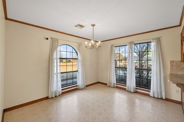 5430 Coach Road, Bossier City, LA 71111