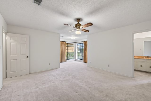 5430 Coach Road, Bossier City, LA 71111