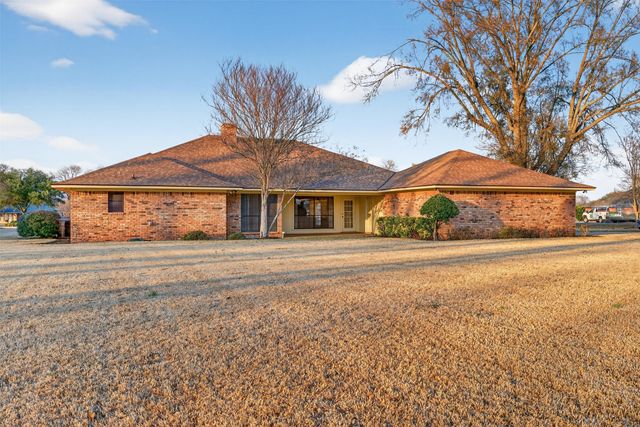 5430 Coach Road, Bossier City, LA 71111