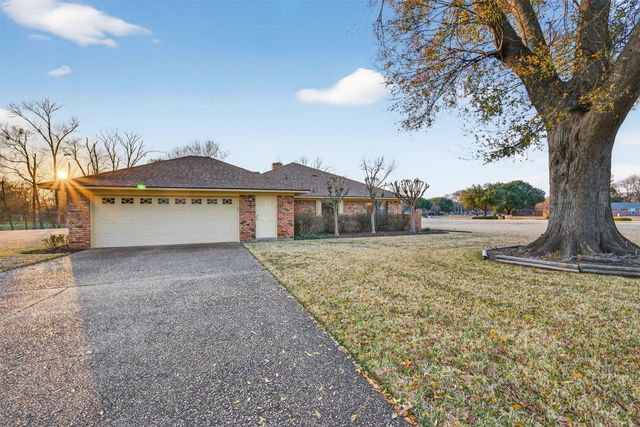 5430 Coach Road, Bossier City, LA 71111