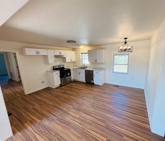 9789 Old Olvey Road, Harrison, AR 72601