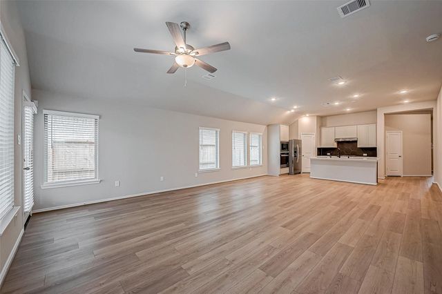 8539 International Falls Drive, Porter, TX 77365