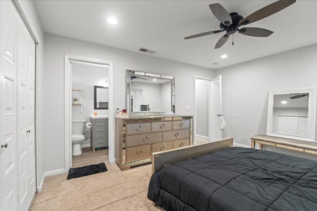 4102 Weymouth Ln, Sacramento, CA 95823