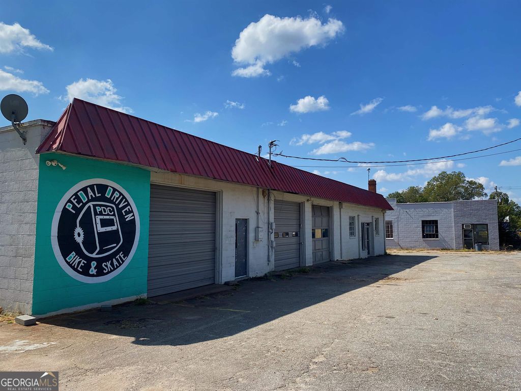 1095 W Broad Street, Athens, GA 30606