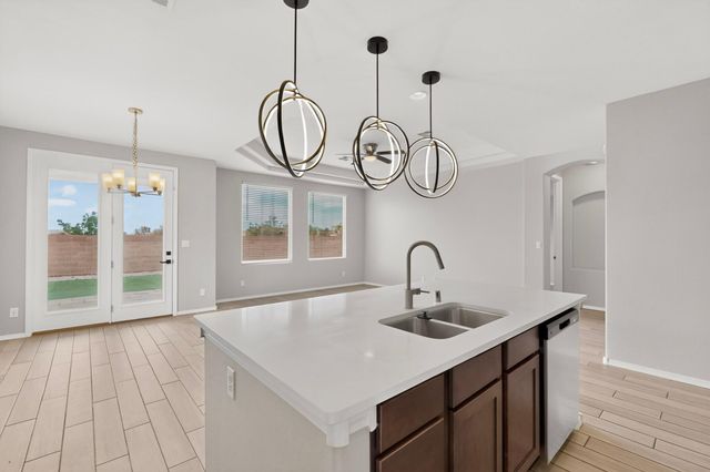 7007 Wrangell Loop NE, Rio Rancho, NM 87144