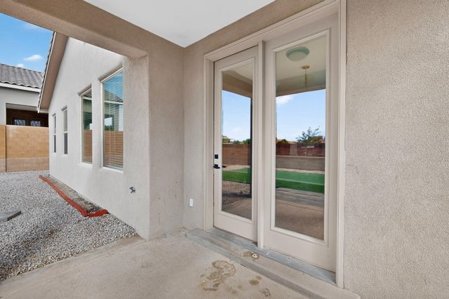 7007 Wrangell Loop NE, Rio Rancho, NM 87144