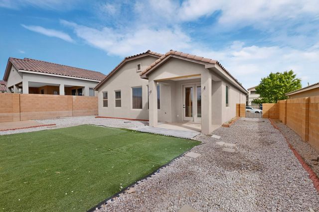 7007 Wrangell Loop NE, Rio Rancho, NM 87144