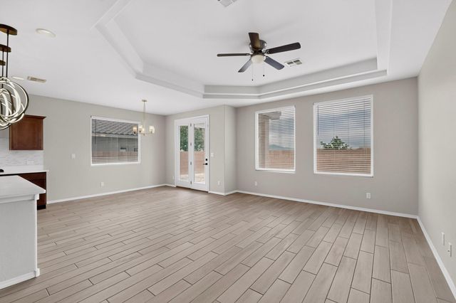 7007 Wrangell Loop NE, Rio Rancho, NM 87144