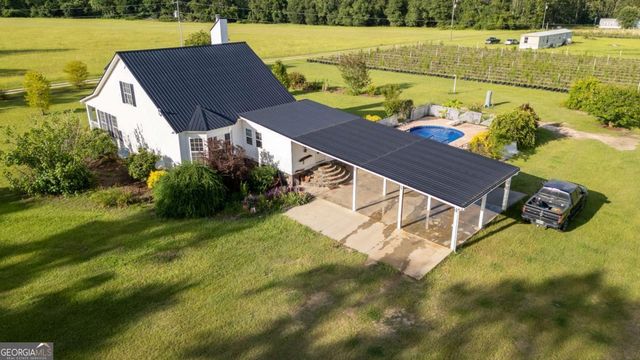 1054 Penny Morris, Baxley, GA 31513