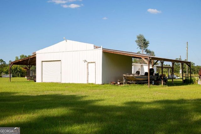 1054 Penny Morris, Baxley, GA 31513