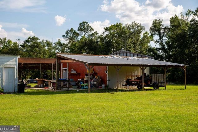 1054 Penny Morris, Baxley, GA 31513