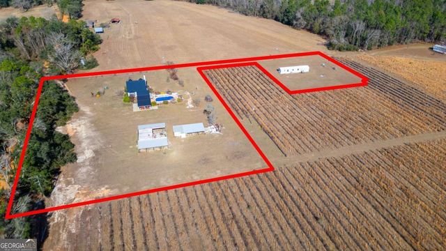 1054 Penny Morris, Baxley, GA 31513