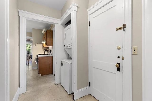 8 Murray Hill Rd 2, Malden, MA 02148