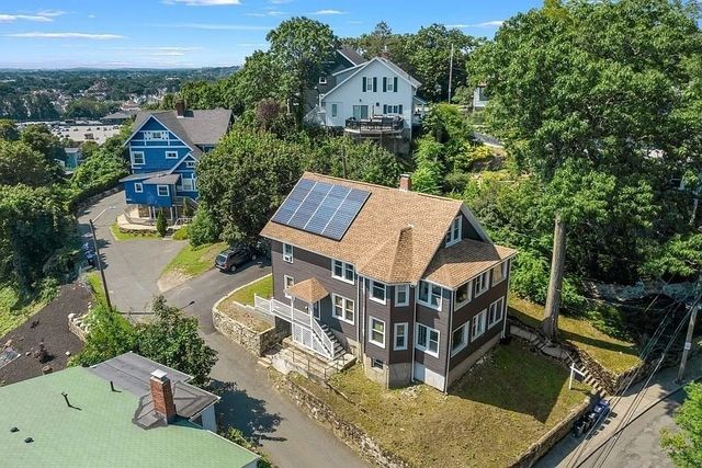 8 Murray Hill Rd 2, Malden, MA 02148