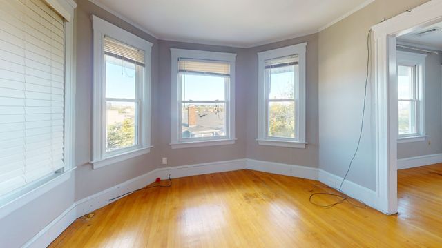 8 Murray Hill Rd 2, Malden, MA 02148