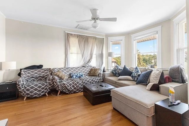 8 Murray Hill Rd 2, Malden, MA 02148