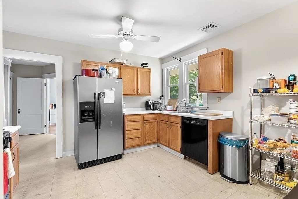8 Murray Hill Rd 2, Malden, MA 02148