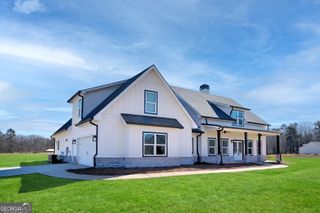 207 Jordan Cofer Road, Statham, GA 30666