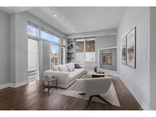 1488 Madison St 102, Denver, CO 80206