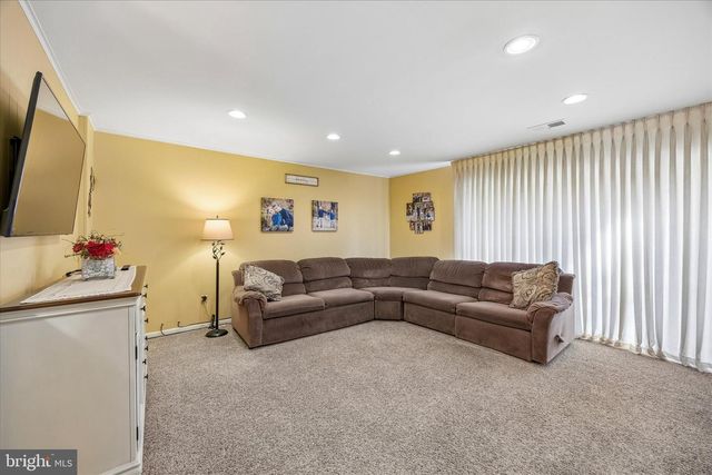 9841 COWDEN ST, Philadelphia, PA 19115