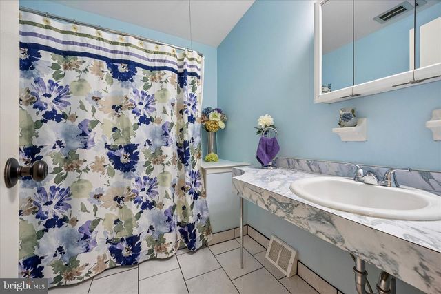 9841 COWDEN ST, Philadelphia, PA 19115