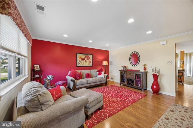 9841 COWDEN ST, Philadelphia, PA 19115