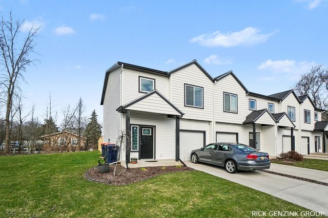 392 Harbor Town Court 4, Holland City, MI 49423