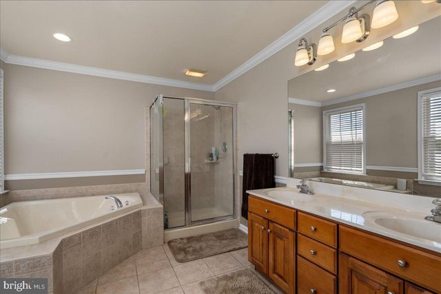 174 SMITHTOWN RD, Pipersville, PA 18947