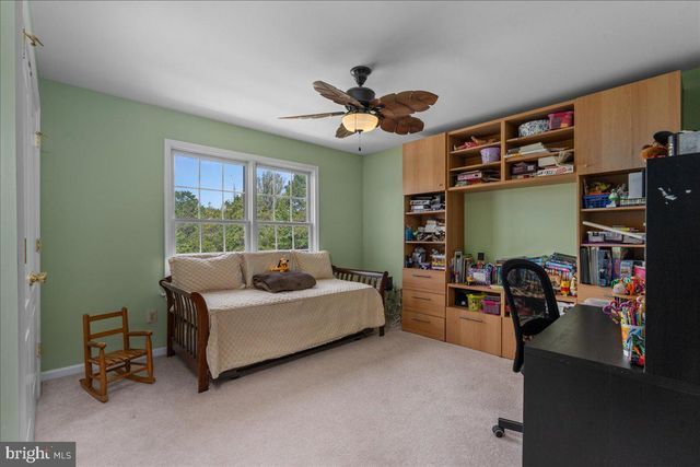 174 SMITHTOWN RD, Pipersville, PA 18947