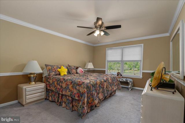 174 SMITHTOWN RD, Pipersville, PA 18947